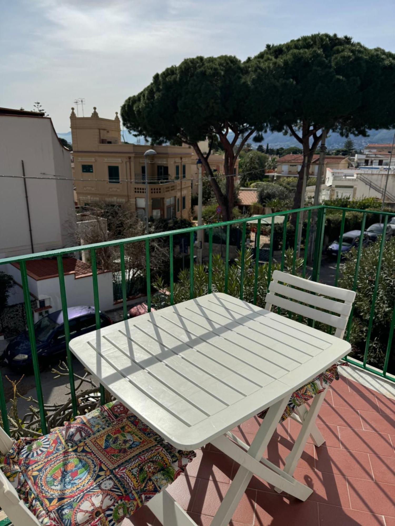 Holiday Mondello Eksteriør bilde